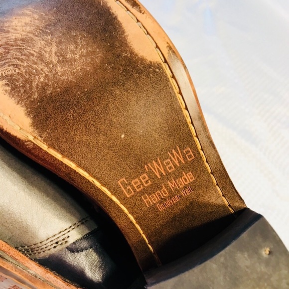 Anthropologie Gee’WaWa Handmade Distressed boots - Picture 10 of 11